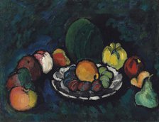 Still life with fruit , 1910.