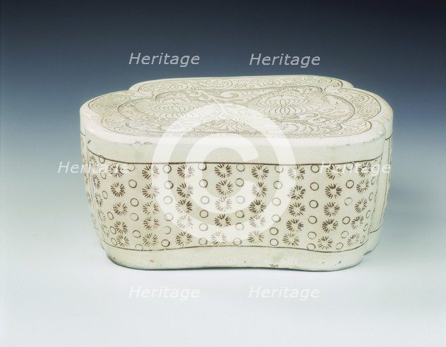Cizhou stoneware pillow, Northern Song dynasty, China, 11th century. Artist: Unknown