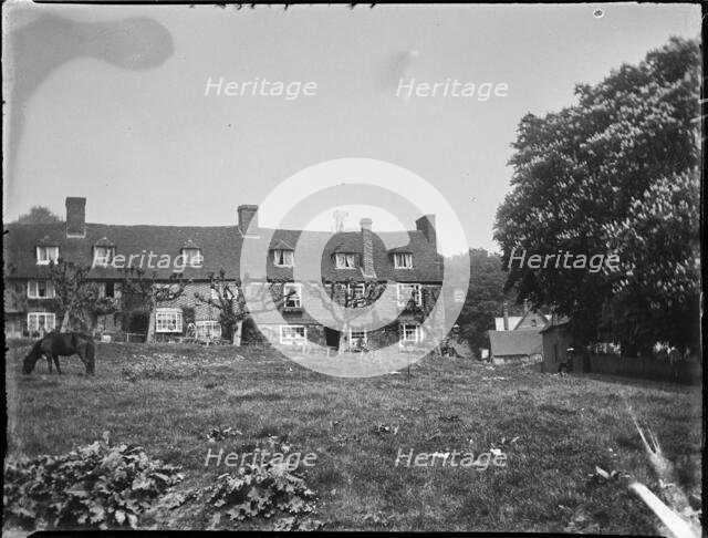 The Walks, Groombridge, Speldhurst, Tunbridge Wells, Kent, 1911. Creator: Katherine Jean Macfee.