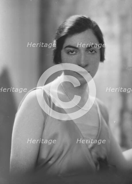 Miss C. Plant, portrait photograph, 1918 Mar. Creator: Arnold Genthe.