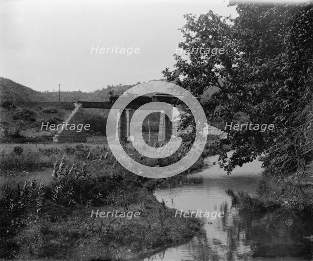 Rolling Stone Valley R.R. crossing, between 1880 and 1899. Creator: Unknown.