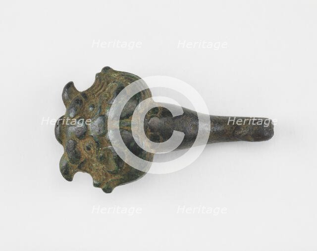 Garment hook (daigou), Han dynasty, 206 BCE-220 CE. Creator: Unknown.