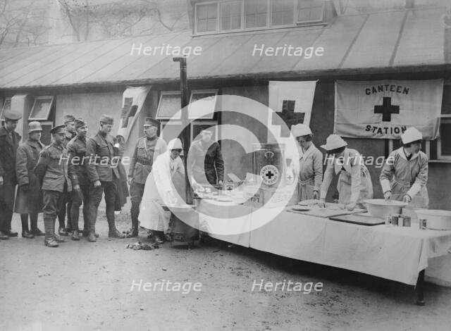 London canteen, between c1915 and c1920. Creator: Bain News Service.