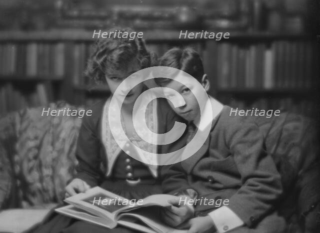 Dickerson, Master, and sister, portrait photograph, 1916 Jan. 5. Creator: Arnold Genthe.
