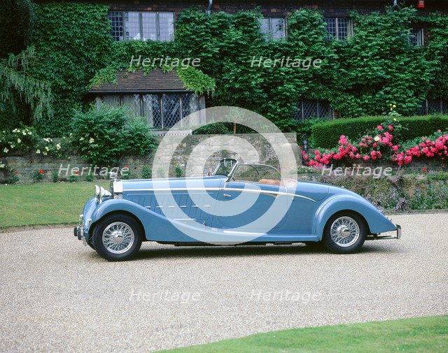 1934 Hispano Suiza Type 68 convertible v12. Artist: Unknown.