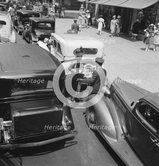 Fifth Avenue approaching 57th Street, New York City, New York, 1939. Creator: Dorothea Lange.