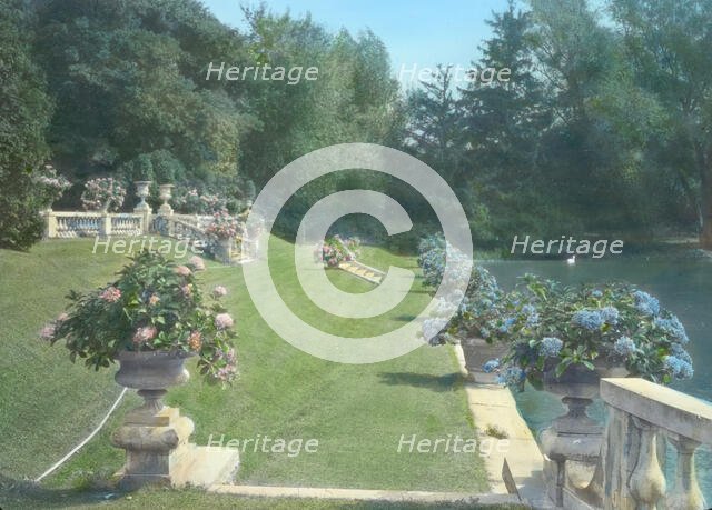 "Thornedale," Oakleigh Thorne house, Millbrook, New York, 1919. Creator: Frances Benjamin Johnston.