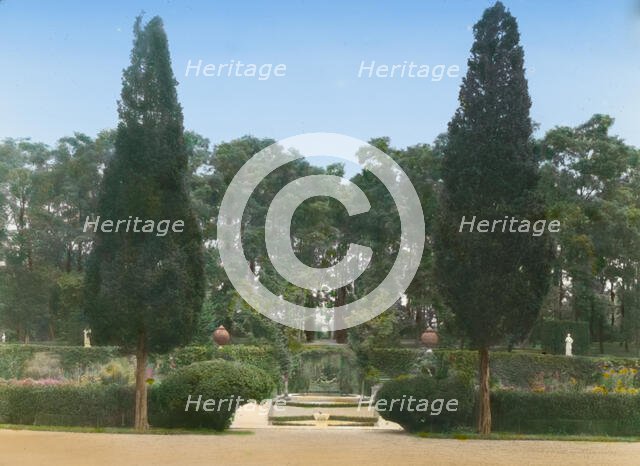 "Burrwood," Walter Jennings house, Cold Spring Harbor, New York, 1916. Creator: Frances Benjamin Johnston.