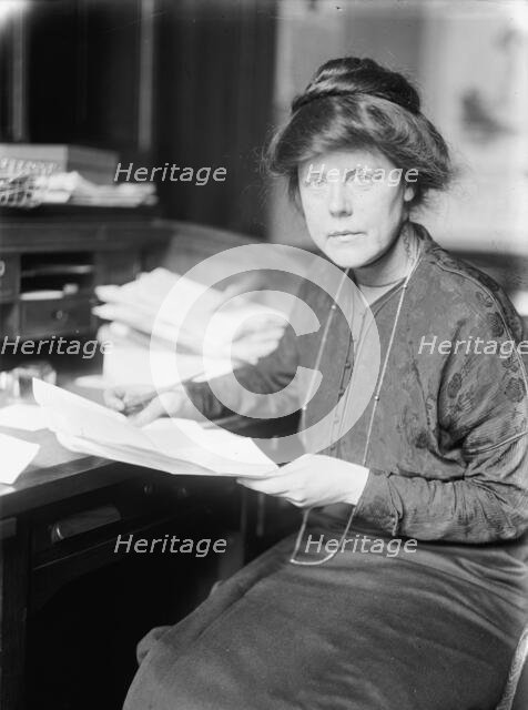 Miss Lucy Burns of C.U.W.S., 1913.  Creator: Harris & Ewing.