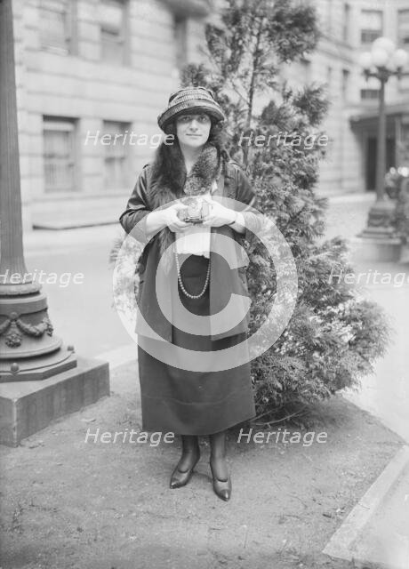 Sophie Braslau, between c1915 and c1920. Creator: Bain News Service.