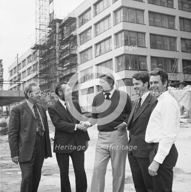 St Thomas Hospital, Lambeth Palace Road, Lambeth, Greater London Authority, 16/07/1974. Creator: John Laing plc.