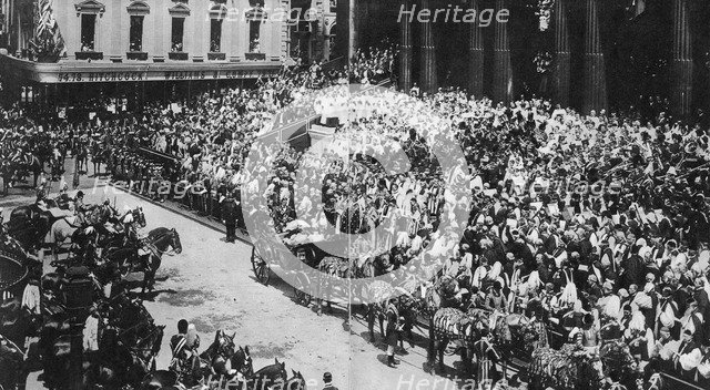 Queen Victoria's Diamond Jubilee, 1897 (1937). Artist: Fox