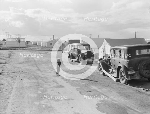 Looking from the camp to adjoining tract..., Shafter migrant camp, California, 1938. Creator: Dorothea Lange.