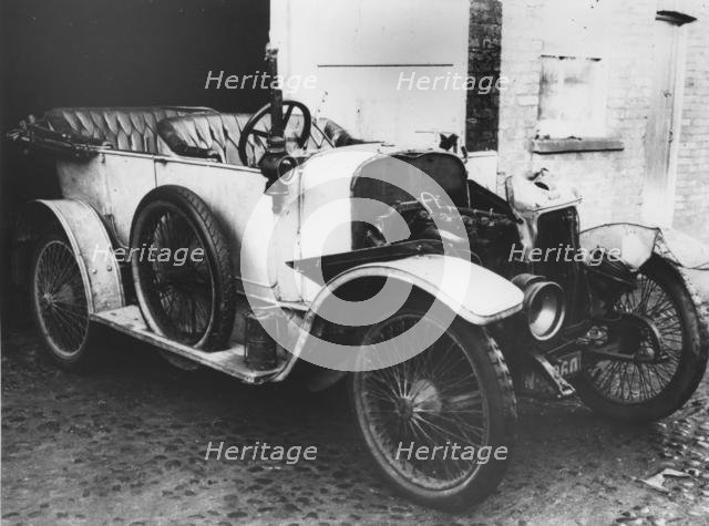 1912 Stoneleigh 12hp with accident damage. Creator: Unknown.