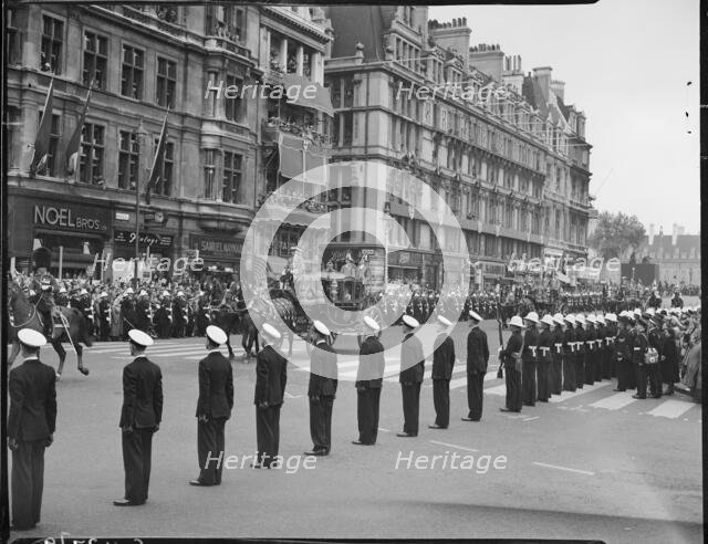 Coronation of Queen Elizabeth II, Bridge Street, Westminster, City of Westminster, London, 1953. Creator: Ministry of Works.