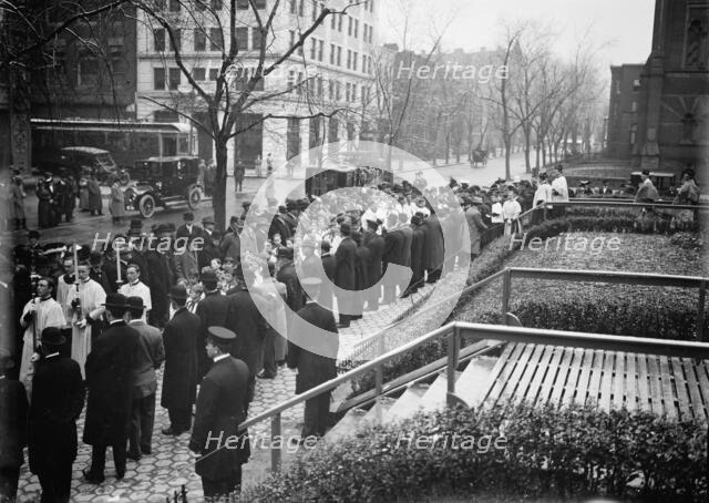 Pan American Mass. - Thanksgiving Day At St. Patrick's. Choir, 1912. Creator: Harris & Ewing.