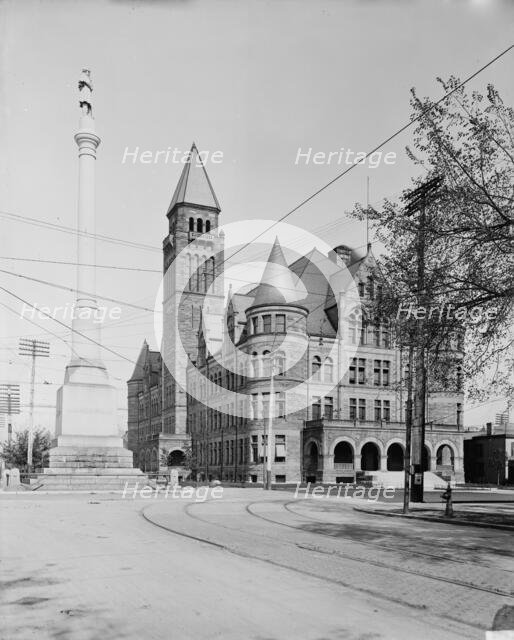 Steele High School and Soldiers' Monument, Dayton, O[hio], between 1900 and 1906. Creator: Unknown.