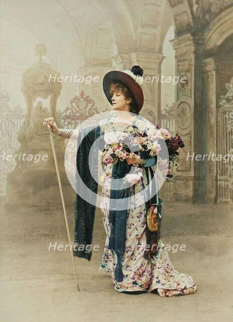 Sarah Bernhardt as Floria Tosca in Act I of Sardou's 'Tosca', neg 1887; print and mount after 1889. Creator: Nadar.