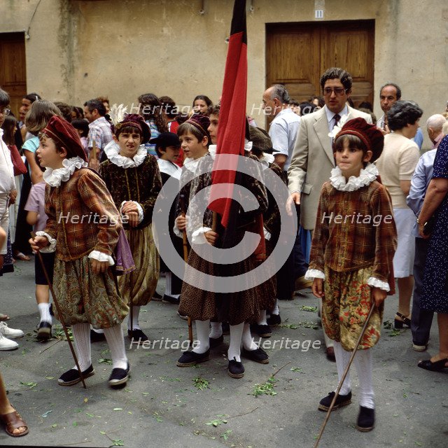Els Moratons', dancing characters involved as a group in the Corpus Christi procession of Pollenç…