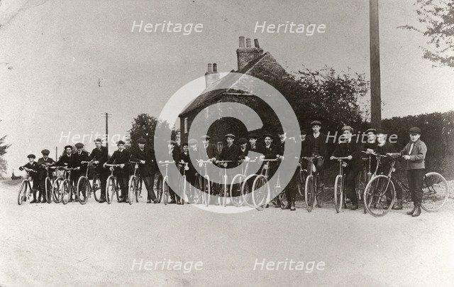 A Rowntree’s Cycling Club outing, 1910. Artist: Unknown