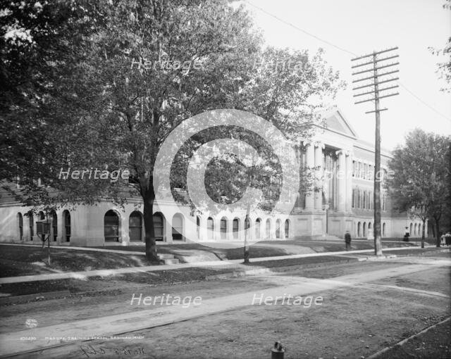 Manual training school, Saginaw, Mich., between 1900 and 1910. Creator: Unknown.
