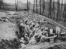 A German company of machine-guns during the battle of Darkehmen, Russia, World War I, 1915. Artist: Unknown