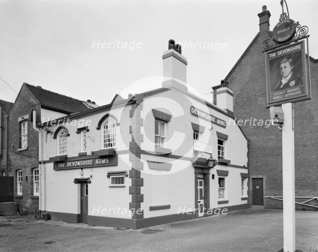 Devonshire Arms public house, Station Road, Burton-upon-Trent, Staffordshire, 2000. Artist: M Hesketh-Roberts