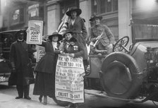 Mrs. Chas. Farnam, Mrs. F.H. Dike, Mrs. F.P. Adams, George Tolly, 16 May 1917. Creator: Bain News Service.