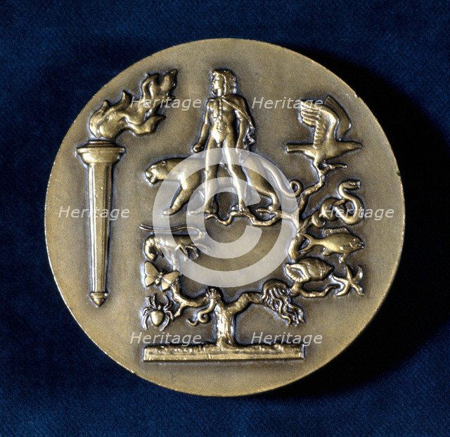 Medal commemorating Jean Baptiste de Monet, Chevalier de Lamarck, French biologist, 20th century. Artist: Unknown