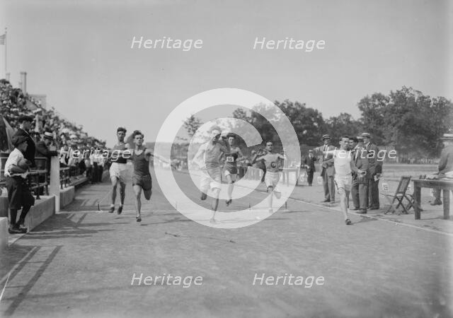 Brooklyn Children's Field Day [50 yd. final], between c1910 and c1915. Creator: Bain News Service.