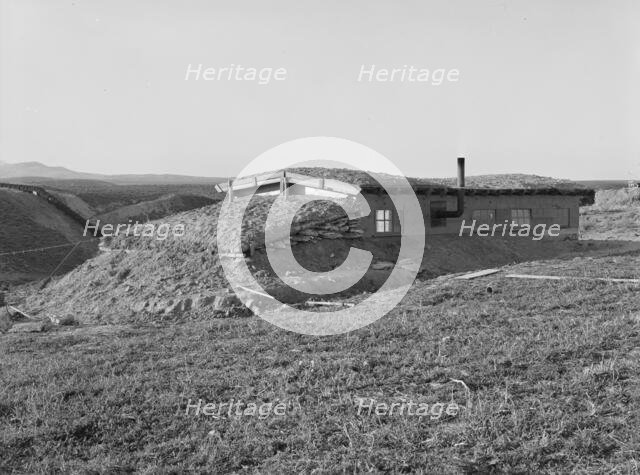 The Daugherty home, Warm Springs district, Malheur County, Oregon, 1939. Creator: Dorothea Lange.