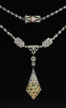 Necklace, c. 1900-20. Creator: Unknown.