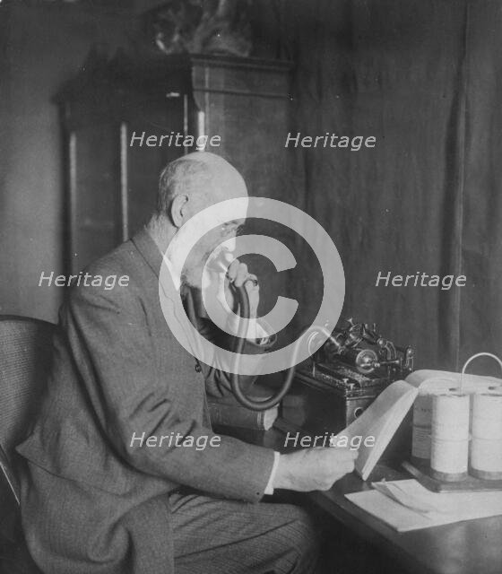 Mr. Welch, National Phonograph Co., n.d.. Creator: Frances Benjamin Johnston.