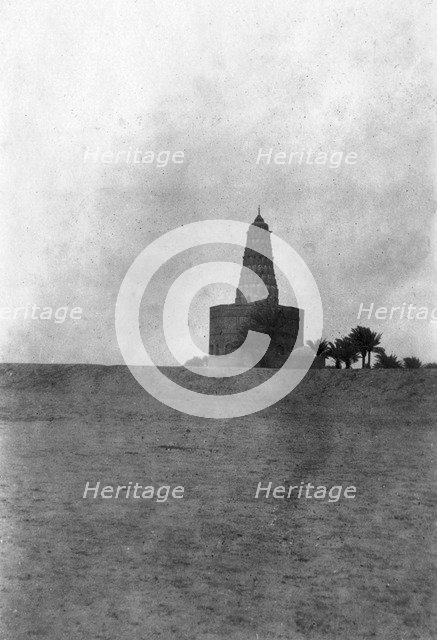 Near Baghdad, 1918. Artist: Unknown