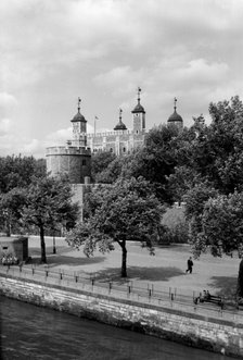 Tower of London from Tower Bridge, London, c1945-c1965.  Artist: SW Rawlings