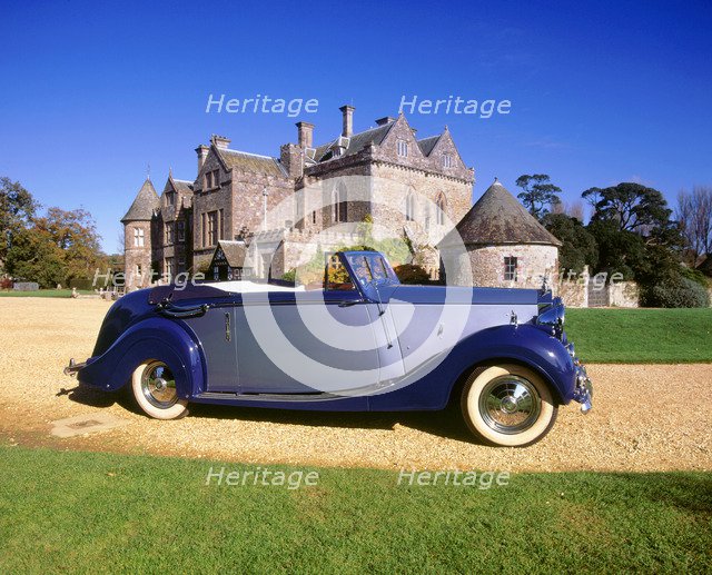 1948 Rolls Royce Silver Wraith with Hooper coachwork. Artist: Unknown.
