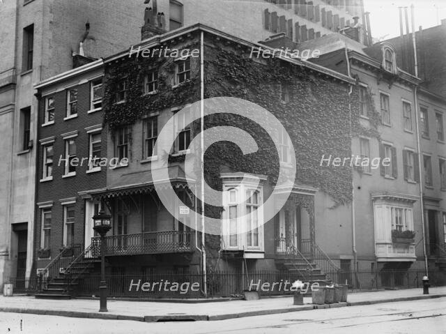 Irving House, N.Y., 1911. Creator: Bain News Service.