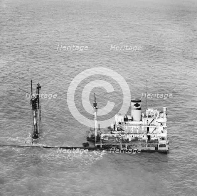 Shipwreck on the Goodwin Sands, Kent, 1948. Artist: Aerofilms.