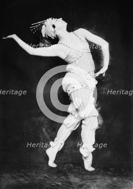 Thamar Karsarvina, between c1910 and c1915. Creator: Bain News Service.