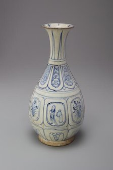 Pear-Shaped (Yuhuchun) Bottle with Everted Lip, 15th century. Creator: Unknown.