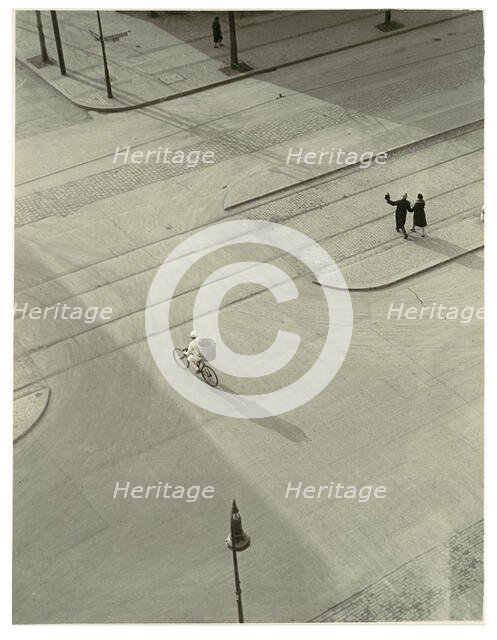 7 A.M. (New Year's Morning) , 1928. Creator: Moholy-Nagy, Laszlo (1895-1946).