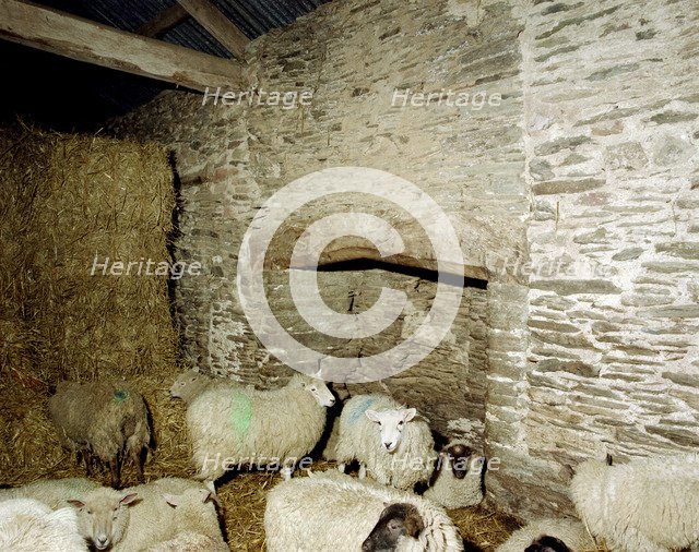 Barn at Kersham Farm, Cutcombe, Somerset, 2000. Artist: EH/RCHME staff photographer