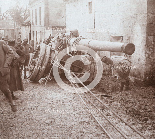 Moving heavy artillery, Genicourt, northern France, c1914-c1918. Artist: Unknown.