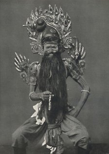 'Schauspieler als Guruswamin (der obersete der geistlichen Lehrer)', 1926. Artist: Unknown.