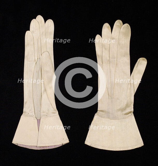 Gloves, French, 1740-60. Creator: Unknown.