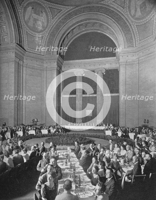 American Institute of Architects banquet, Old Fine Arts Building, Chicago, Illinois, 9 June 1922. Artist: Unknown.