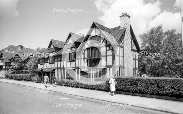 Shakespeare's Birthplace, Stratford-upon-Avon, Warwickshire, 1945-1980. Artist: Eric de Maré