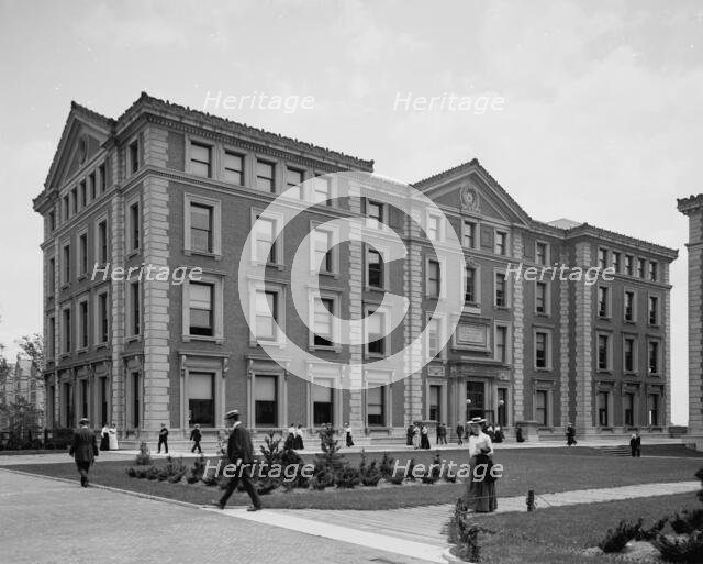 Schermerhorn Hall, Columbia University, N.Y., between 1900 and 1906. Creator: Unknown.