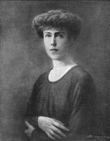 ''Une Reine; Elisabeth, Reine de Belges', 1914. Creator: J Simont.