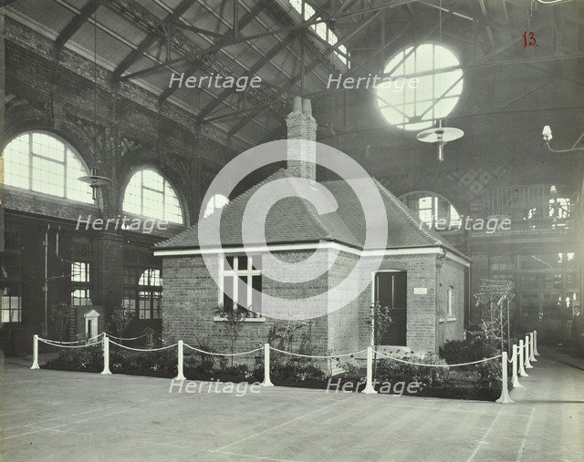 Exterior of cottage, School of Building, Brixton, London, 1913. Artist: Unknown.